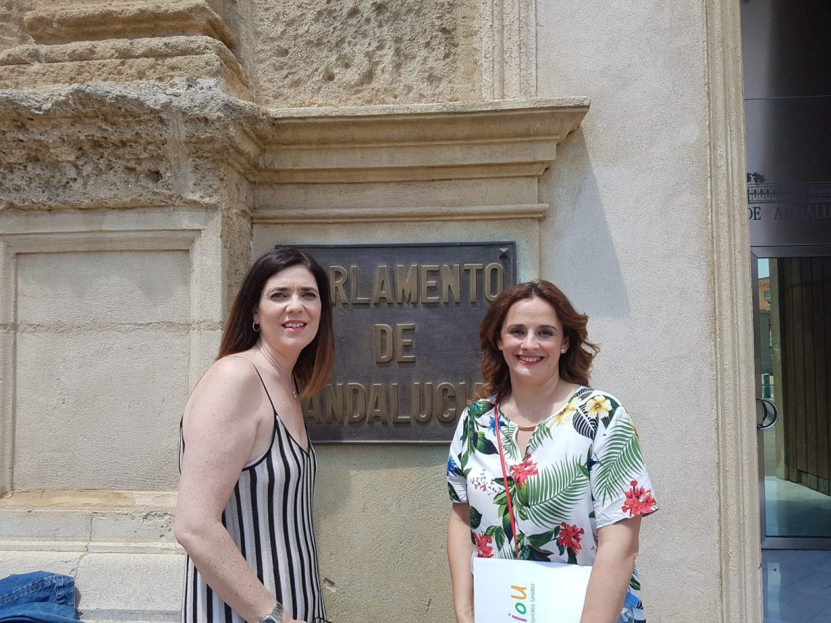 Gema Alarcón y Maribel Uncala, secretaria y presidenta Escuelas Infantiles Unidas